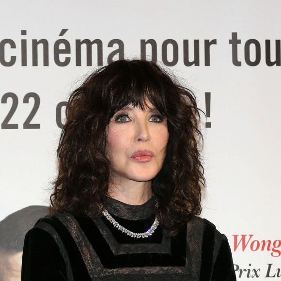 Isabelle Adjani lors du photocall de la soirée de remise de prix au Festival Lumière à Lyon le 20 octobre 2017.