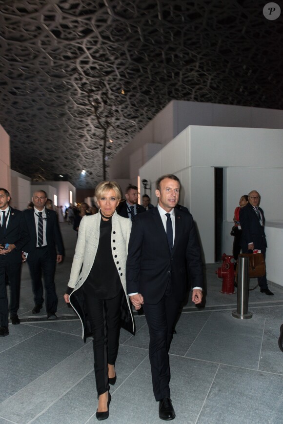 Emmanuel Macron et Brigitte - Visite du Louvre Abu Dhabi, le 8 novembre 2017.