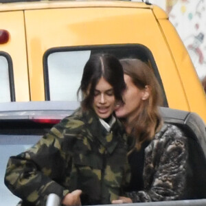 Exclusif - La fille de Cindy Crawford, Kaia Gerber, à Paris le 1er novembre 2017.