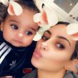 Kim Kardashian célèbre le 1er anniversaire de Dream, fille de Rob et Blac Chyna. Los Anglees le 10 novembre 2017.