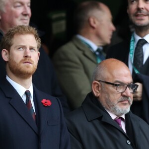 Le prince Harry au stade de Twickenham le 11 novembre 2017 pour le match de rugby Angleterre-Argentine.