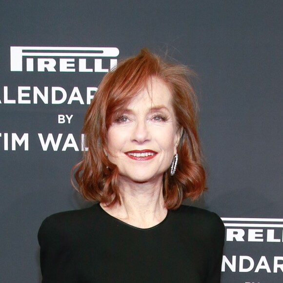 Isabelle Huppert - Soirée de lancement du Calendrier Pirelli 2018 au Manhattan Center. New York City, le 10 novembre 2017.