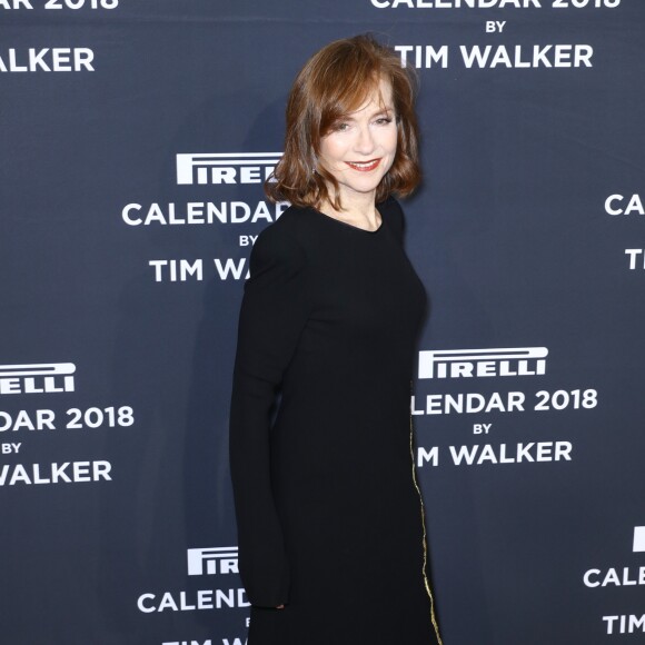 Isabelle Huppert - Soirée de lancement du Calendrier Pirelli 2018 au Manhattan Center. New York City, le 10 novembre 2017.
