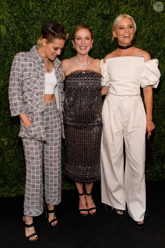 Kristen Stewart, Julianne Moore, Elizabeth Banks - 10e édition du MoMA Film Benefit en l'honneur de Julianne Moore. New York, le 13 novembre 2017.