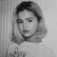 Selena Gomez dévoile son nouveau blond sur Instagram, le 19 novembre 2017.