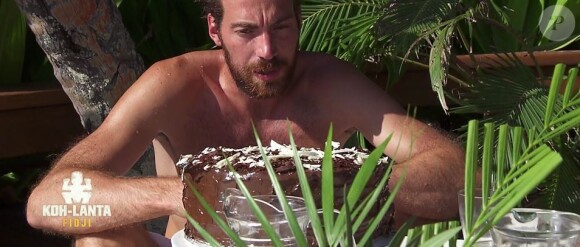 Romain dans "Koh-Lanta Fidji" (TF1), vendredi 24 novembre 2017.