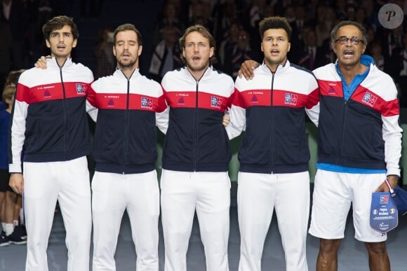 Pierre-Hugues Herbert , Richard Gasquet , Lucas Pouille , Jo-Wilfried Tsonga et Yannick Noah - Finale de la coupe Davis opposant la France à la Belgique au Stade Pierre Mauroy à Lille , le 24 novembre 2017 © Perusseau - Ramsamy / Bestimage