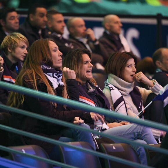 Amélie Mauresmo - People lors du 4e match de la Finale de la coupe Davis en simple opposant la France à la Belgique remporté par D.Goffin (7-6 [5], 6-3, 6-2) au Stade Pierre Mauroy à Lille, le 26 novembre 2017. © Perusseau-Veeren/Bestimag