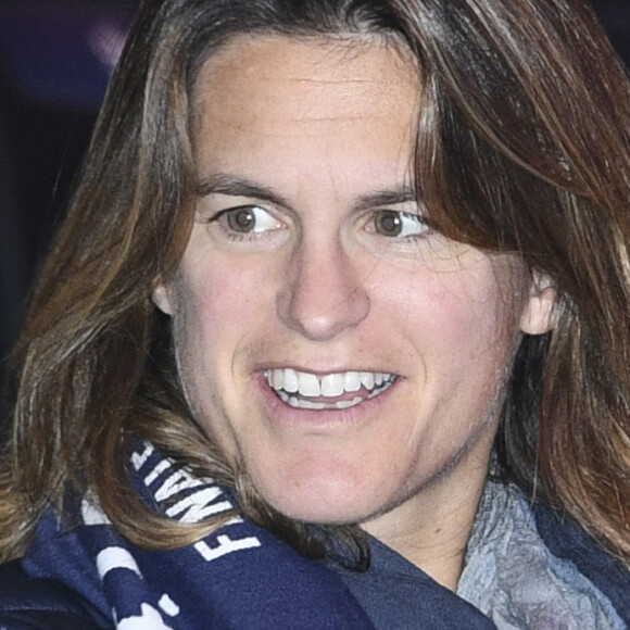 Amélie Mauresmo - People lors du 4e match de la Finale de la coupe Davis en simple opposant la France à la Belgique remporté par D.Goffin (7-6 [5], 6-3, 6-2) au Stade Pierre Mauroy à Lille, le 26 novembre 2017. © Perusseau-Veeren/Bestimag