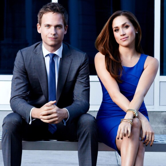 Meghan Markle et Patrick J. Adams ont incarné pendant sept saisons Rachel Zane et Mike Ross dans Suits, deux protagonistes qui finissent par se marier.