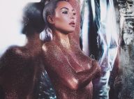 Kim Kardashian : Nue et couverte de paillettes pour les fêtes