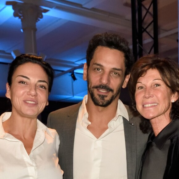 Semi-exclusif - Tomer Sisley et sa femme Sandra de Matteis, Sylvie Rousseau - Gala du Prix Scopus 2017 décerné au Chef humaniste et gastronome T. Marx par l'Université Hébraïque de Jérusalem à Paris le 4 décembre 2017. © Erez Lichtfeld/Bestimage