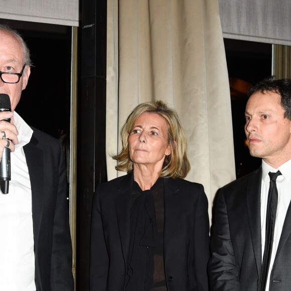 Exclusif - Pascal Desprez, Claire Chazal et Marc-Olivier Fogiel - Dîner pour le lancement du fond "Enfants à Coeur - Mireille Darc" au profit de La Chaîne de l'Espoir au Pavillon Ledoyen à Paris. Le 29 novembre 2017. Chaque table portait le nom d'un film de Mireille Darc. © Olivier Borde-Coadic Guirec / Bestimage