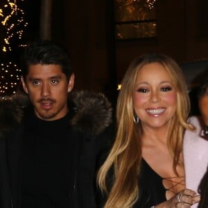 Mariah Carey avec son compagnon Bryan Tanaka et son fils Moroccan quittent l'hôtel Plaza Athénée pour aller faire du shopping chez Hermès et à la boutique Disney. Ils iront dîner ensuite à l'hôtel Royal Monceau. Paris le 8 décembre 2017.