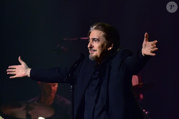 Exclusif - Concert de Serge Lama à la salle Pleyel à Paris - Jour 2. Le 24 novembre 2017 © Giancarlo Gorassini / Bestimage