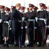 Le prince Harry représentait la reine Elizabeth II le 15 décembre 2017 lors de la revue des troupes de la Parade de la Souveraine, marquant la sortie d'une nouvelle promotion d'officiers de l'Académie militaire royale de Sandhurst.