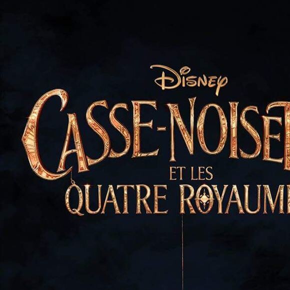 L'affiche de Casse-noisette et les quatre royaumes en salles le 31 octobre 2018.