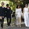 Kris Jenner et ses filles Khloé, Kim et Kourtney Kardashian à Woodland Hills le 5 août 2016.