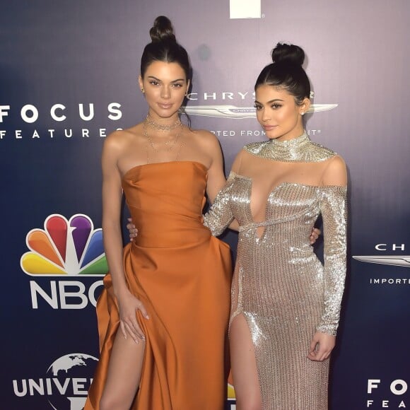 Kendall et Kylie Jenner assistent une soirée post-Golden Globes à Beverly Hills. Le 8 janvier 2017.