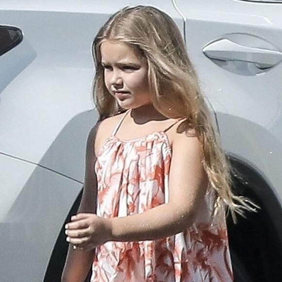 Exclusif - David Beckham emmène ses enfants Cruz, Romeo et Harper prendre le petit déjeuner à West Hollywood, le 11 août 2017.