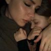 Victoria Beckham fait la sieste avec sa fille Harper. Instagram, le 23 décembre 2017.