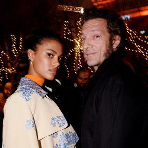 Vincent Cassel et sa compagne Tina Kunakey - La maison Messika fête les 10 ans de sa collection "iconique Move" et le lancement d'une collection capsule avec sa nouvelle égérie Gigi Hadid à l'hôtel Salomon de Rothschild. Paris, le 27 septembre 2017. © Rachid Bellak / Bestimage