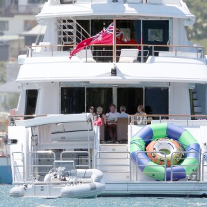 Exclusif - La princesse Mary et le prince Frederik de Danemark sur un yacht au large de Sydney en Australie le 13 décembre 2017, qu'ils ont loué le temps de leurs vacances pour les fêtes de fin d'année.