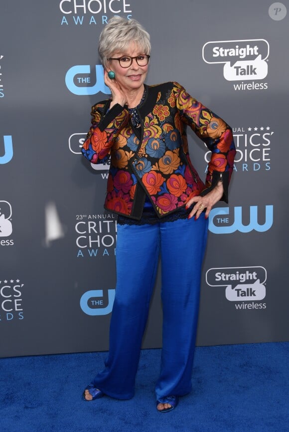 Rita Moreno lors des "23ème Critics Choice Awards" au Barker Hangar à Los Angeles, le 11 janvier 2018. © Chris Delmas/Bestimage