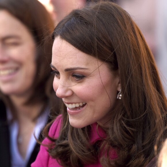 Le prince William, duc de Cambridge, et sa femme Kate Middleton (enceinte) lors d'une visite de la ville de Coventry le 16 janvier 2018, dans le cadre de l'opération "city's 2021 Culture Honour".