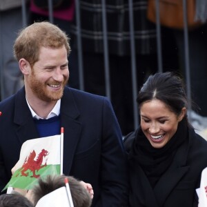 Le prince Harry et Meghan Markle en visite au château de Cardiff le 18 janvier 2018.