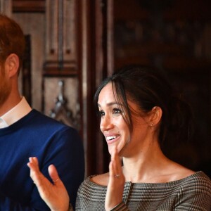 Le prince Harry et sa fiancée Meghan Markle visitent le château de Cardiff le 18 janvier 2018.