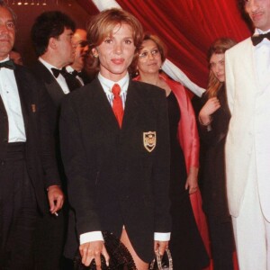 "VICTORIA ABRIL" SOURIANTE "PLEIN PIED" 50EME ANNIVERSAIRE FESTIVAL DE CANNES 1997 SOIREE CARTIER12/05/1997