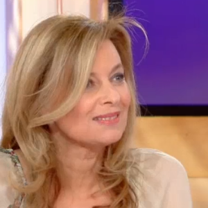 Valérie Trierweiler sur le plateau de l'émission C à vous diffusée le 19 janvier 2018