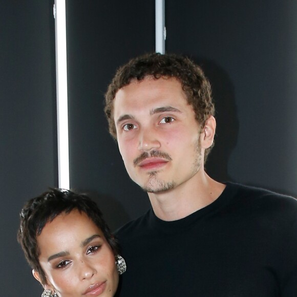 Zoë Kravitz et son compagnon Karl Glusman lors de la soirée d'inauguration de l'YSL Beauty Hotel éphémère par Yves Saint Laurent Beauté, le 17 janvier 2018 place de la Madeleine à Paris. © Yves Saint Laurent