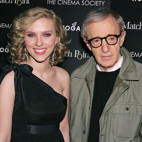 Scarlett Johansson et Woody Allen à la première du film "Match Point" à New York le 14 décembre 2005