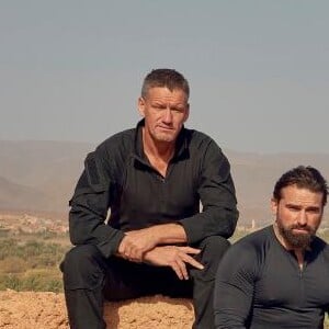 Mark Billingham (tout à gauche) dans l'émission "SAS Who Dares Wins" sur Channel 4. Son frère Bill a été arrêté après le meurtre suspect de sa fille de 8 ans, samedi 20 janvier 2018.