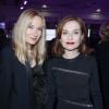 Julie de Libran et Isabelle Huppert - 16ème soirée Sidaction dans la salle de réception du Pavillon d'Armenonville à Paris, France , le 25 janvier 2018. © Olivier Borde/Bestimage