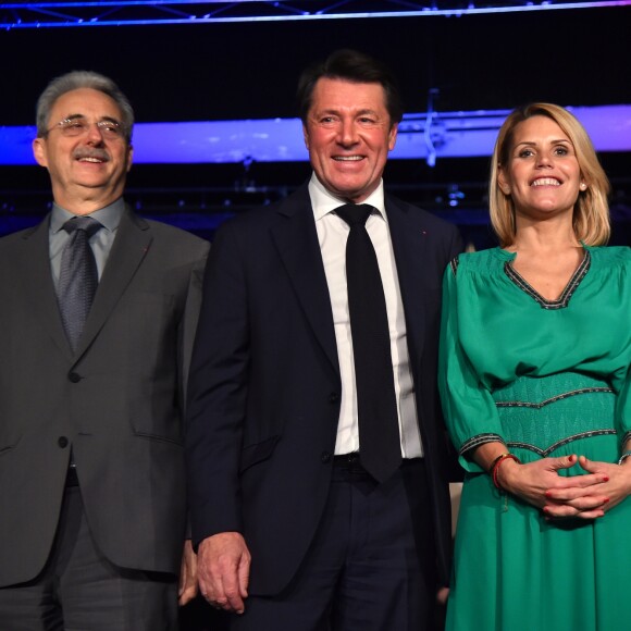Exclusif - De gauche à droite, Louis Nègre, le maire de Cagnes Sur Mer, Christian Estrosi, le maire de Nice et président de la Métropole Nice Côte d'Azur et sa femme Laura Tenoudji - Cérémonie des Voeux de l'association des Amis du Maire au Palais de la Méditerrannée à Nice le 29 janvier 2018. © Bruno bebert/Bestimage