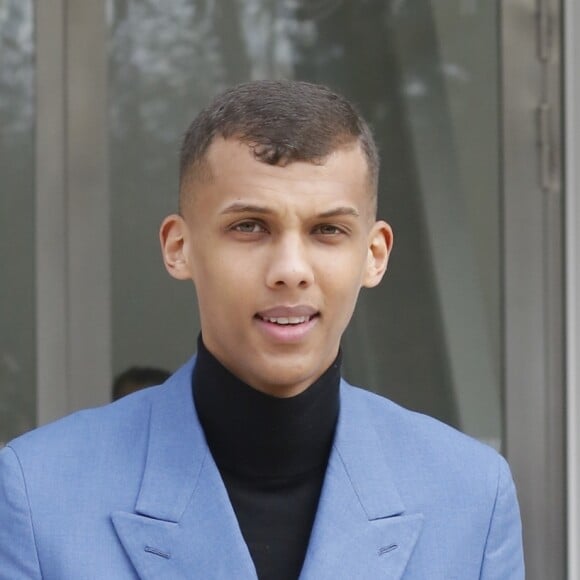 Stromae - People à la sortie du défilé de mode "Louis Vuitton", collection prêt-à-porter automne-hiver 2015/2016, à Paris. Le 11 mars 2015.