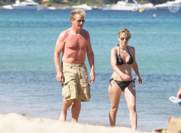 Gordon Ramsay et sa femme en vacances à Saint-Tropez, en 2008