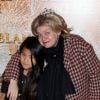 Isabelle Nanty et sa fille Tallulah lors de l'avant-première du film Blanche Neige à Paris au Gaumont Capucines le 31 mars 2012