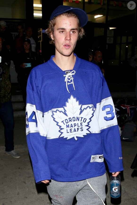 Selena Gomez est allée soutenir son compagnon Justin Bieber à un match de hockey sur glace à Panorama City, le 31 janvier 2018
