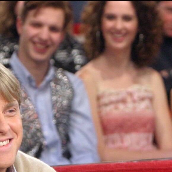 Claude François Junior et Marc François sur le plateau de l'émission Vivement Dimanche en janvier 2004 