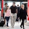 Exclusif - Hugh Jackman arrive avec sa femme Debbie-Lee Furness et leurs enfants Ava et Oscar, à l'aéroport de Sydney. Australie, le 17 août 2016.