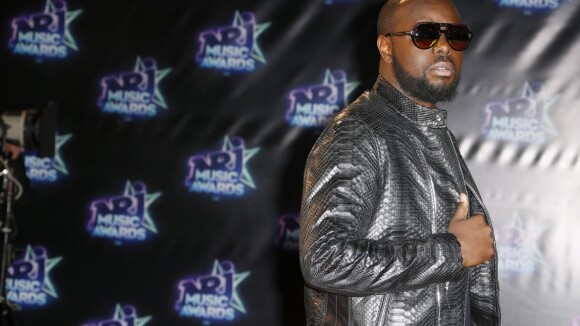 Maître Gims sans lunettes ? Pourquoi il a failli craquer et les enlever