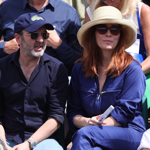 Bruno Solo et sa femme Véronique dans les tribunes lors des internationaux de France de Roland Garros à Paris, le 31 mai 2017. © - Dominique Jacovides - Cyril Moreau/ Bestimage