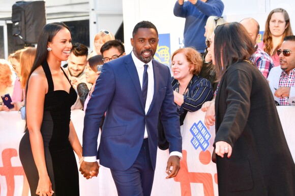 Idris Elba et sa femme Sabrina Dhowre à la première de "The Mountain Between Us" au Toronto International Film Festival 2017 (TIFF), le 10 septembre 2017. © Igor Vidyashev via Zuma Press/Bestimage