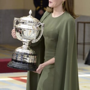 La reine Letizia d'Espagne le 19 février 2018 lors de la cérémonie annuelle des Prix Nationaux du Sport, au palais royal du Pardo à Madrid.