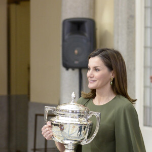 La reine Letizia d'Espagne le 19 février 2018 lors de la cérémonie annuelle des Prix Nationaux du Sport, au palais royal du Pardo à Madrid.