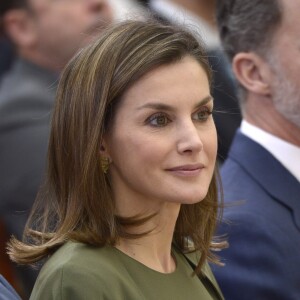 La reine Letizia d'Espagne le 19 février 2018 lors de la cérémonie annuelle des Prix Nationaux du Sport, au palais royal du Pardo à Madrid.